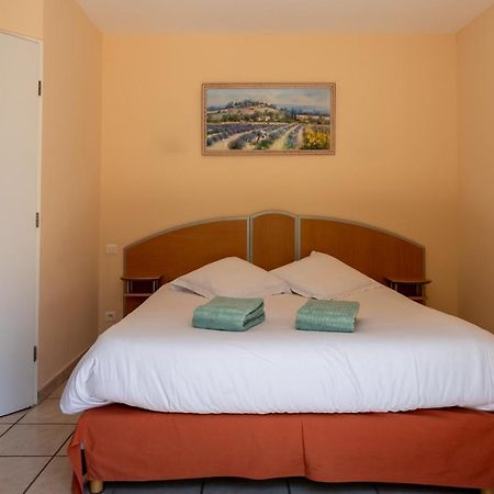 Auberge Du Grand Chene Sillans-la Cascade Εξωτερικό φωτογραφία
